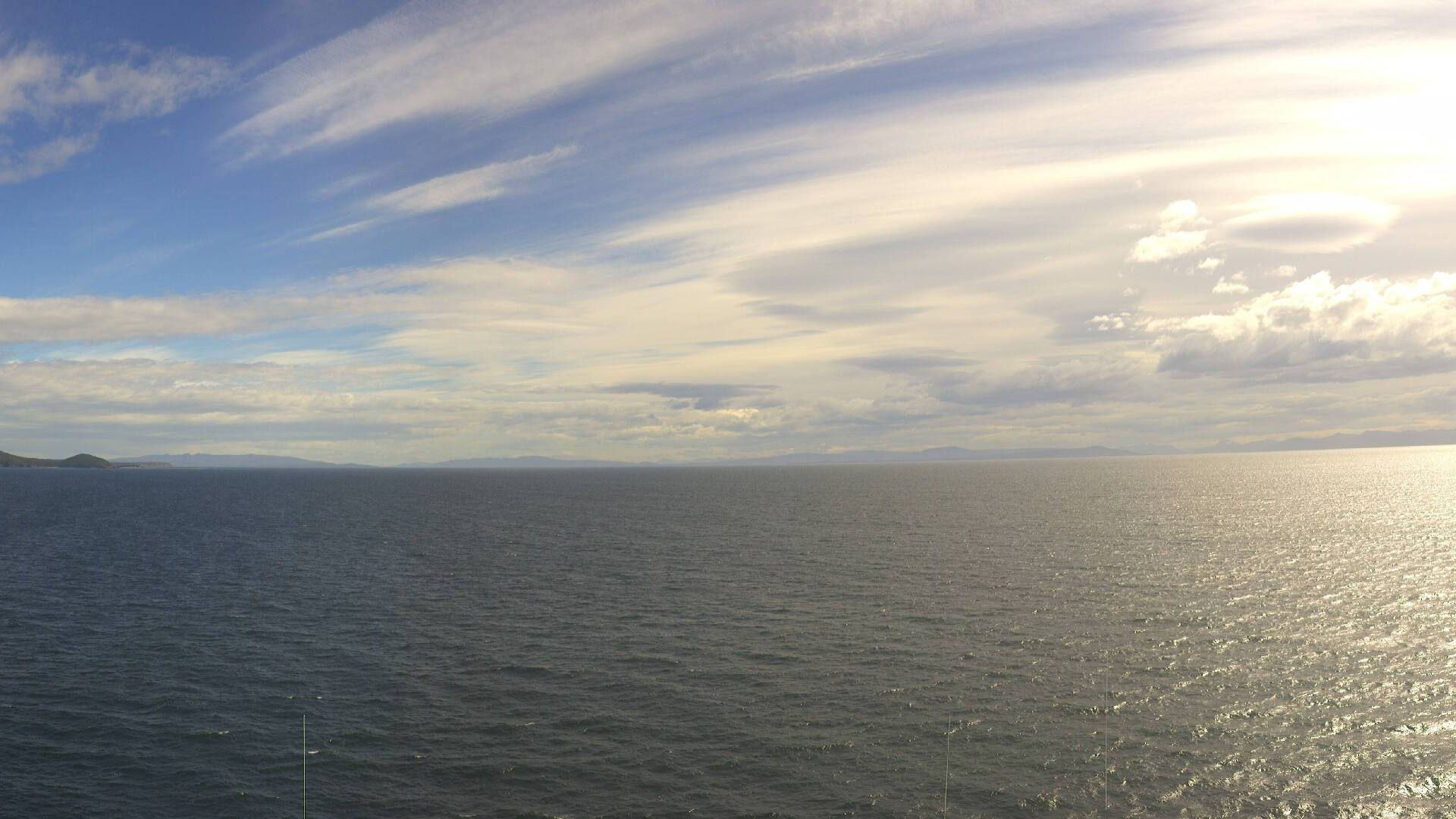 Nordenskiold Land: Hurtigruten Expeditions - MS Roald Amundsen