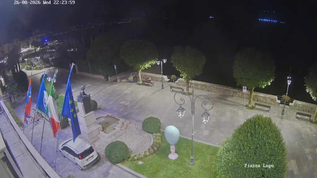 Webcam Cannobio: Piazza Lago