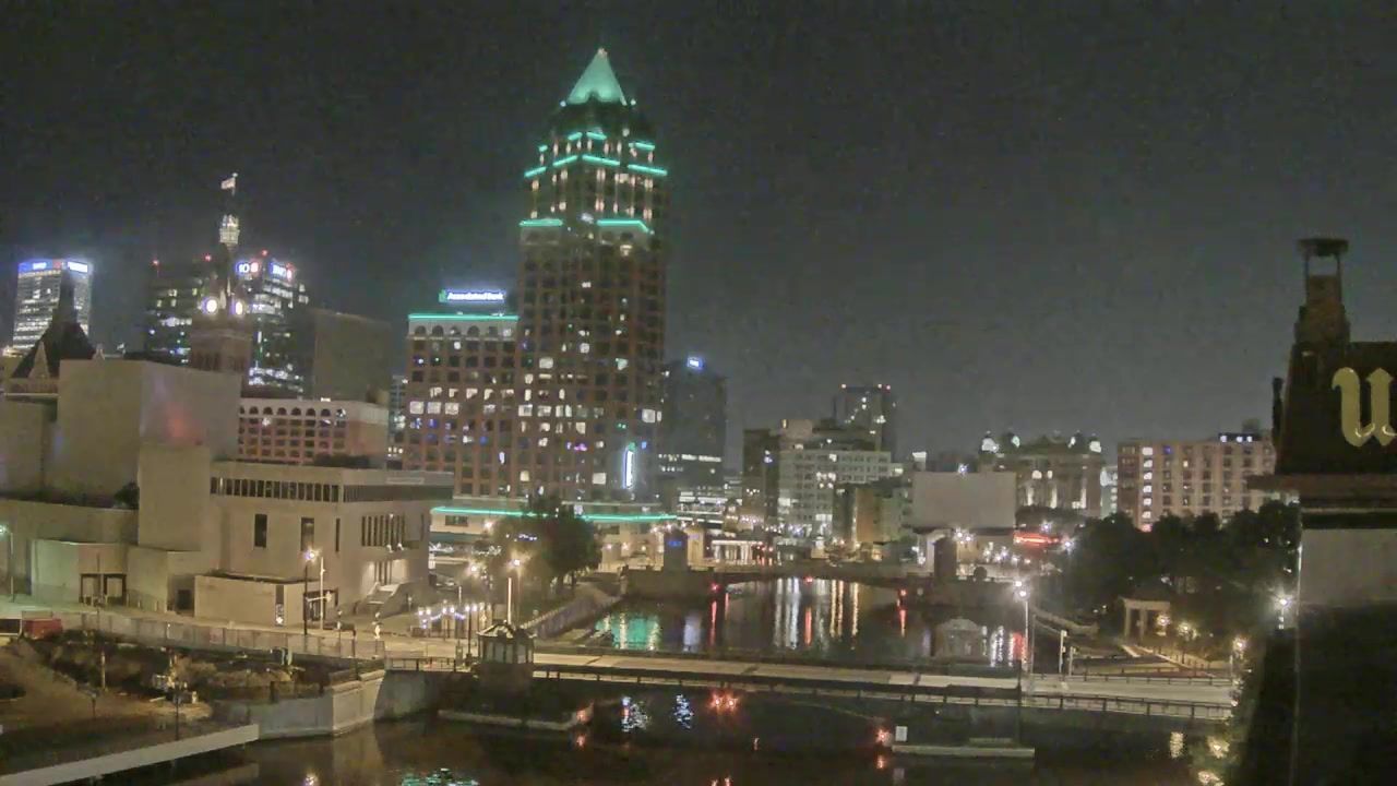 Milwaukee › East: Steinmeyer Building