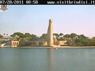 Webcam Brindisi: Monumento al Marinaio d'Italia
