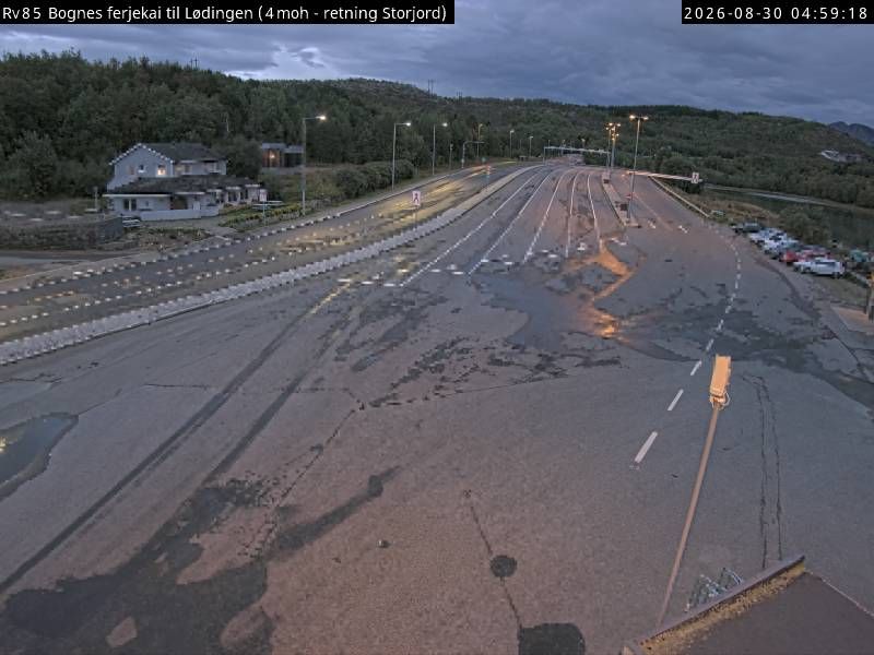 Bognes: R85 - til Lødingen) Fergekai (Storjord
