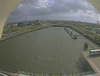 Webcam Costa Favolosa: View over the Bow