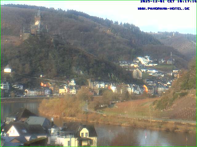 Webcam Cochem: View of the Reichsburg