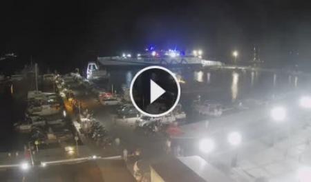 Webcam Naxos: Port of Naxos