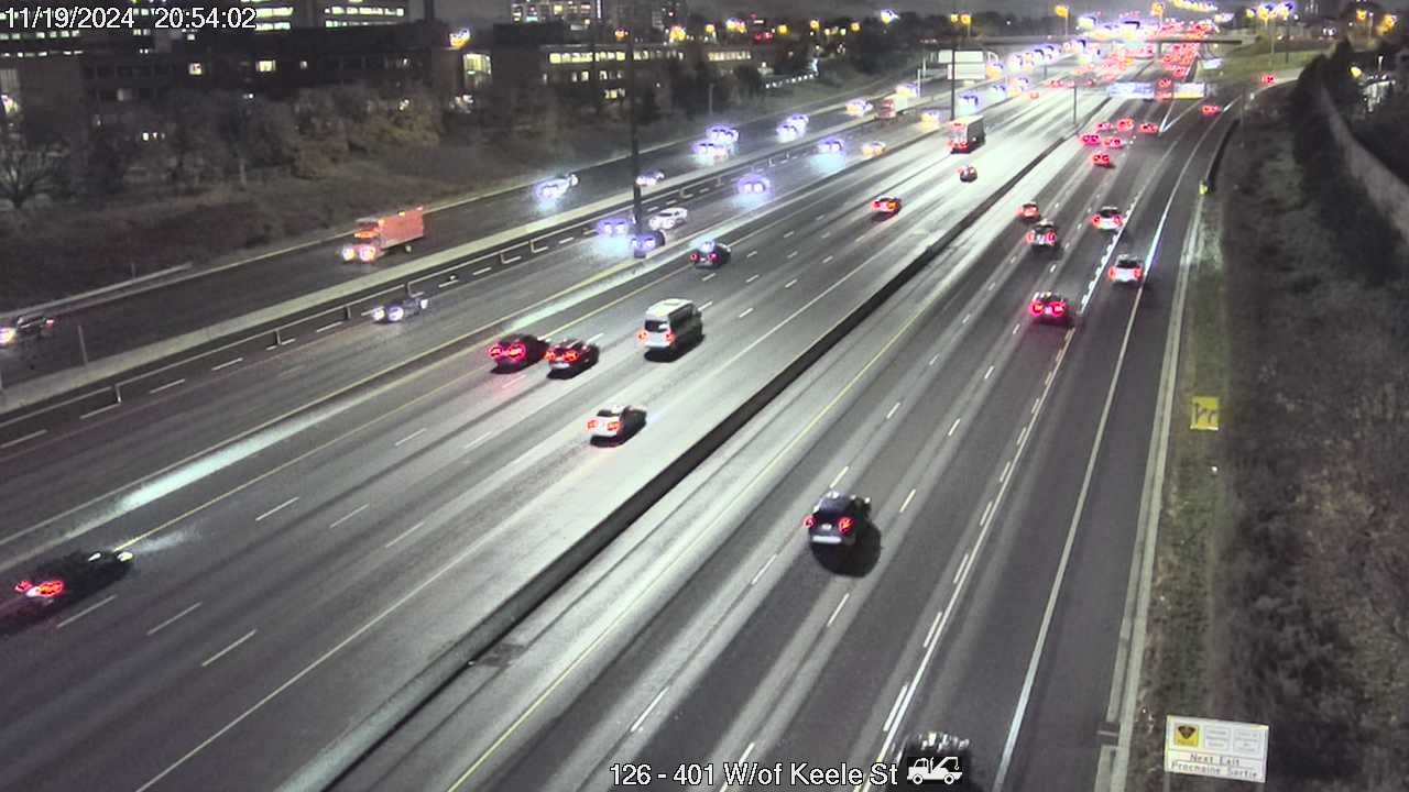 North York: Highway 401 west of Keele Street