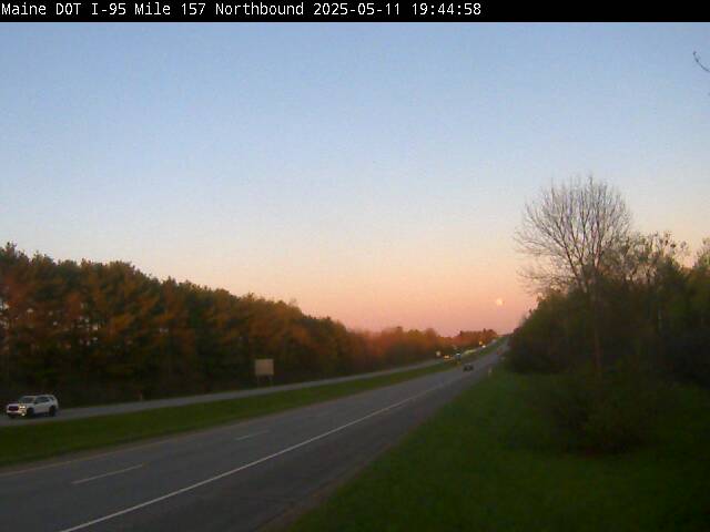 Webcam Newport, Maine: I-95 NB Northbound Milepoint  159.1