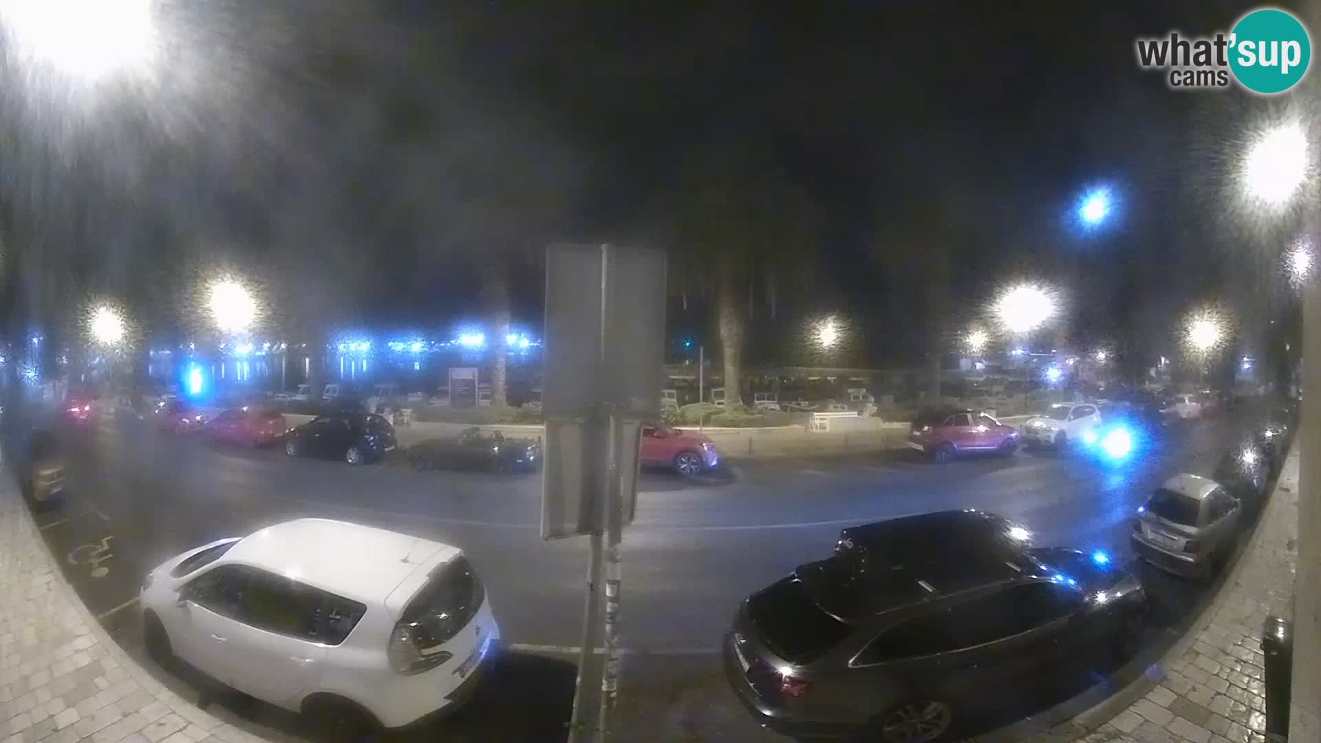Webcam Split: HD Stream Seaside Promenade