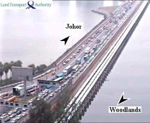 Webcam Woodlands: Woodlands Causeway
