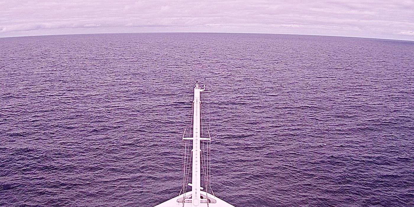 Webcam AIDAperla: Captain's View