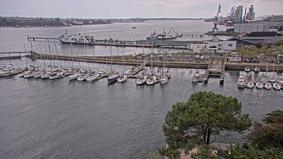 Lorient › South