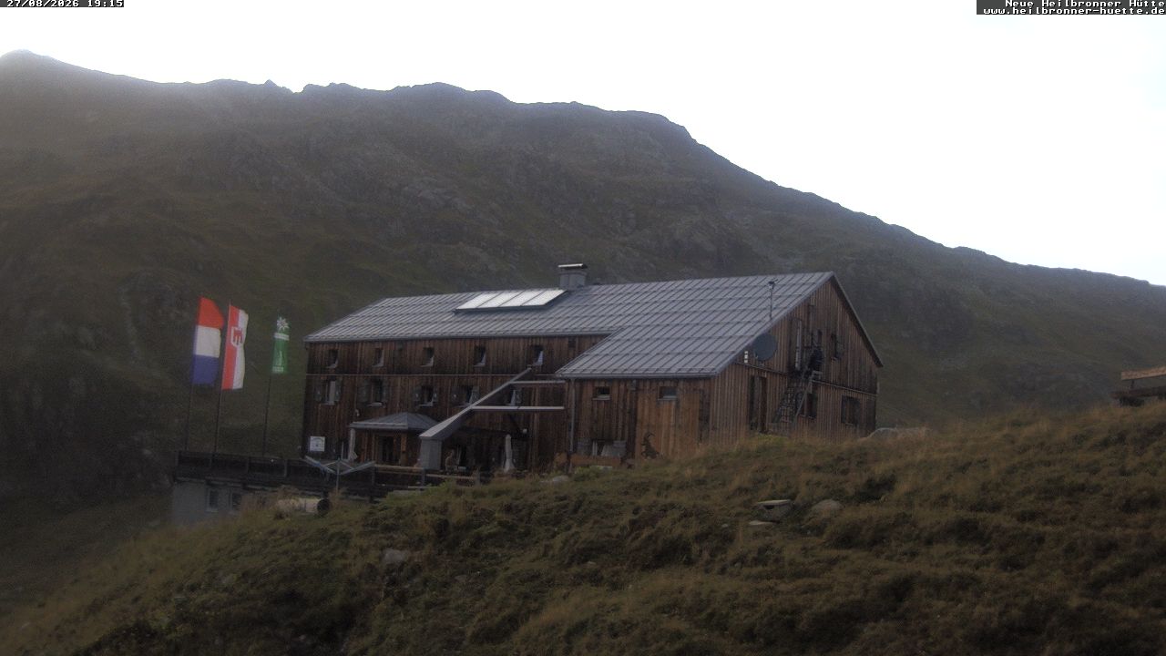 Webcam Neue Heilbronner Hütte: Several Views