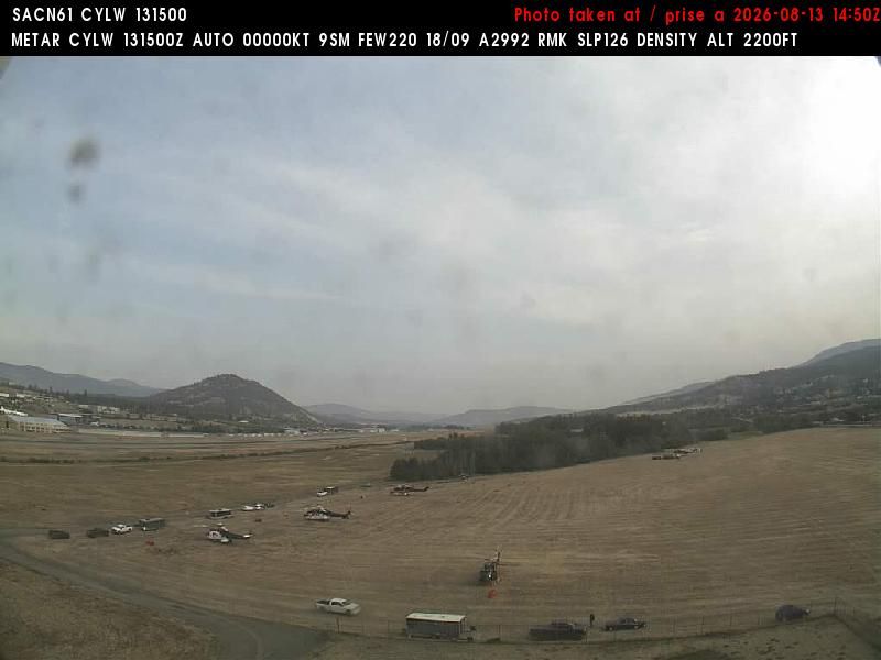 Lake Country: Kelowna Airport - North View