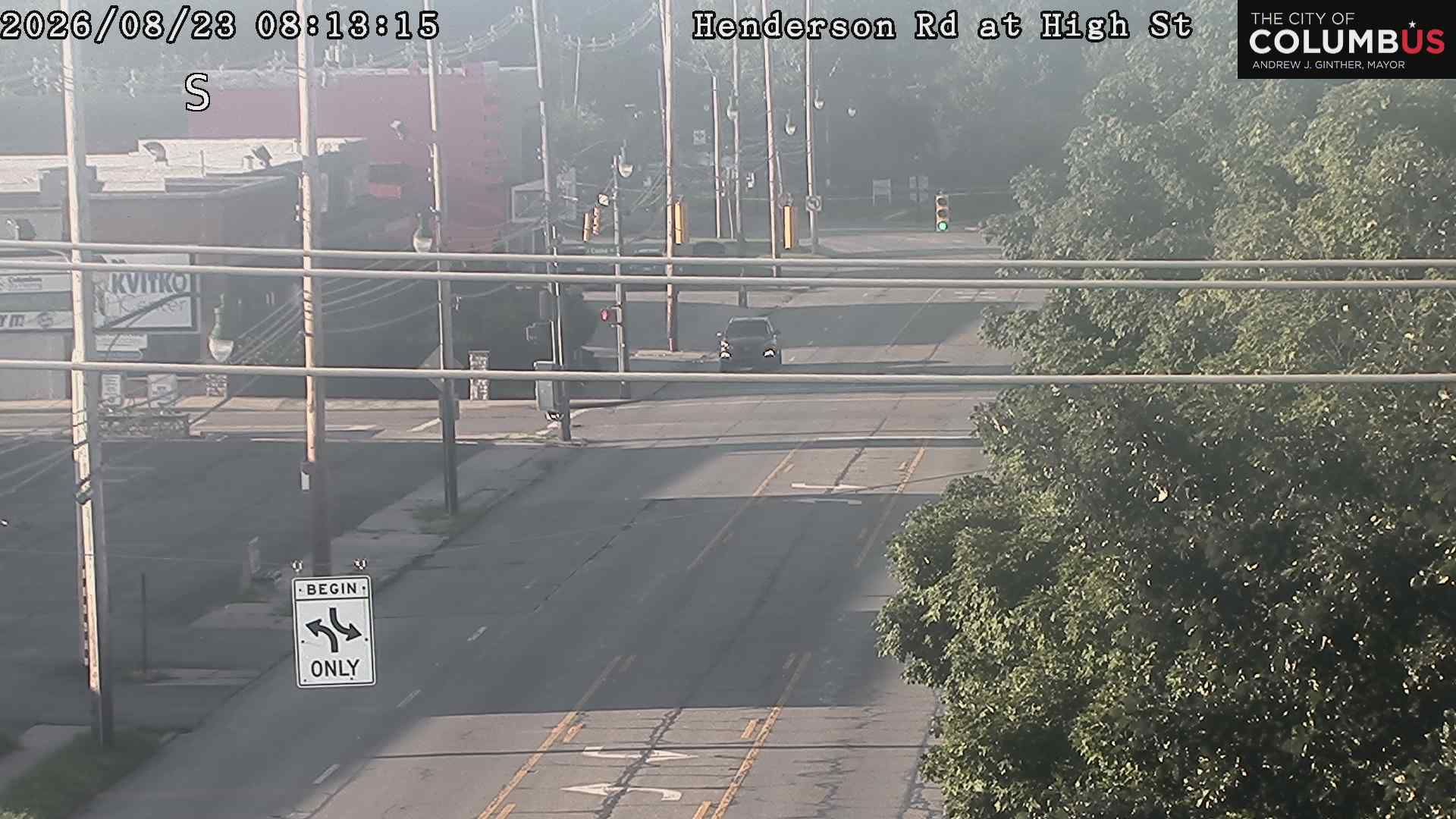Columbus: High St at Henderson Rd
