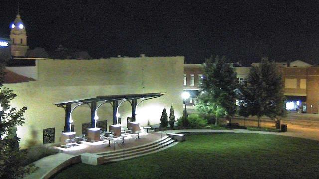 Webcam Crawfordsville, Indiana: Joseph F Tuttle Middle School