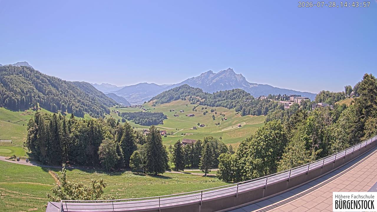 Webcam Bürgenstock: View towards Pilatus