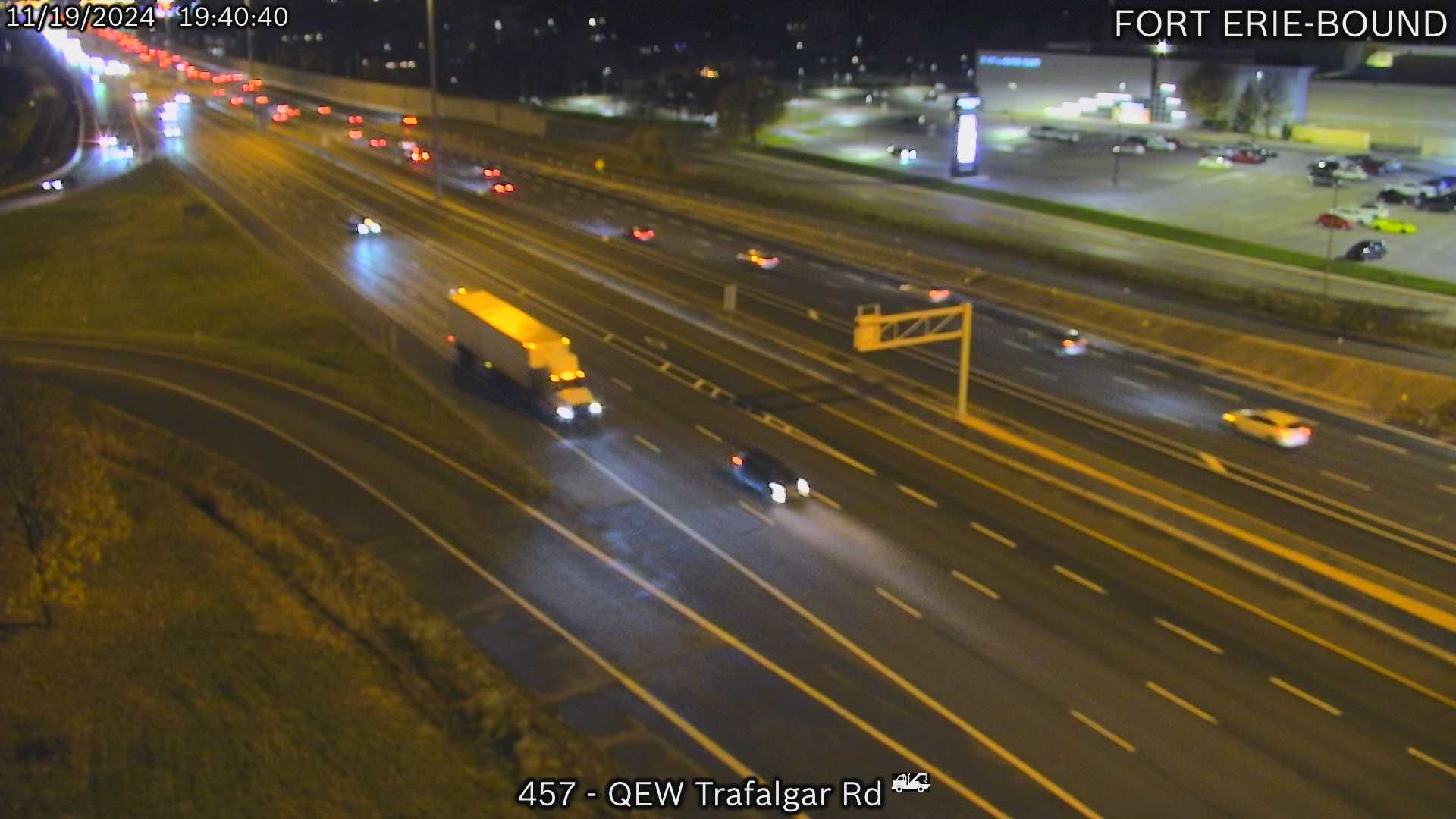 Mississauga: QEW near Trafalgar Road