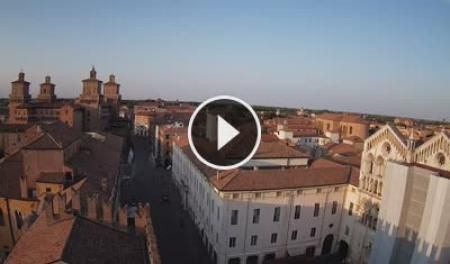 Ferrara: corso martiri e castello