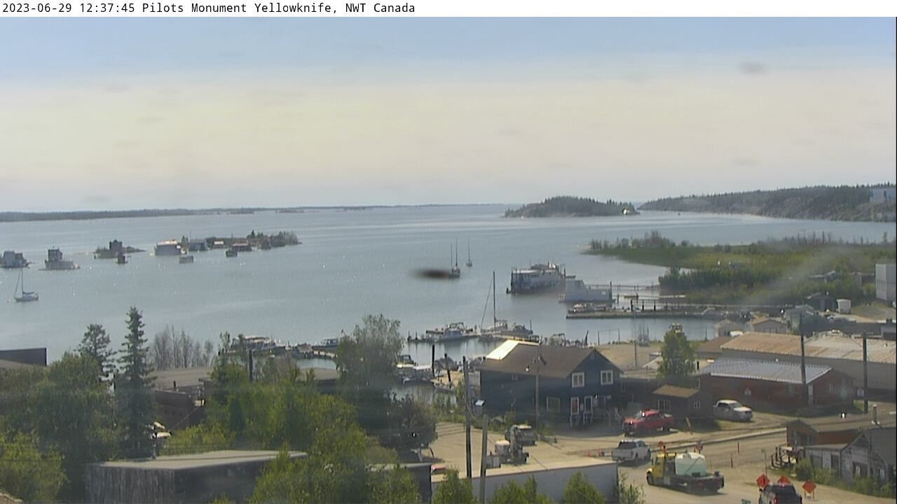 Yellowknife: Yellowknife Bay