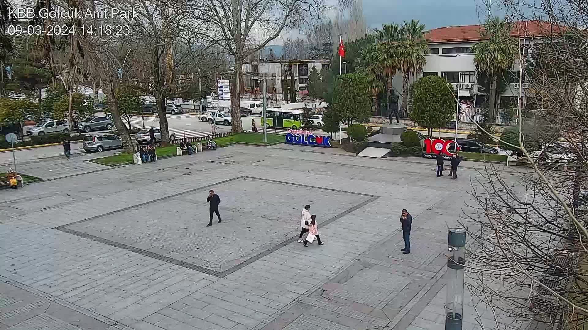 Merkez Mahallesi: Anıt Park