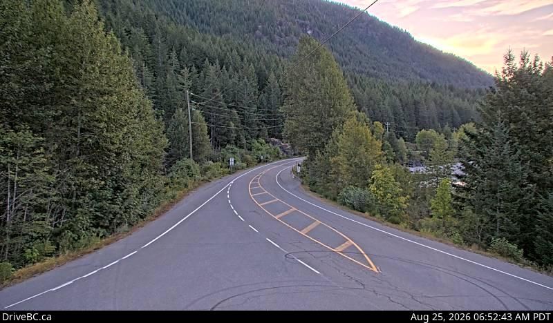 Area D › East: Hwy 4 about 37 km west of Port Alberni at turn off for Taylor River Rest Area, looking east