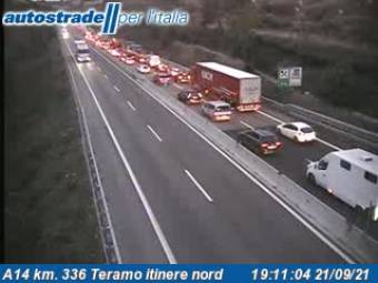 Webcam Mosciano Stazione: Traffic A14 - KM 336 - Teramo itinere nord