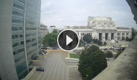 Webcam Milan: Piazza Duca d'Aosta