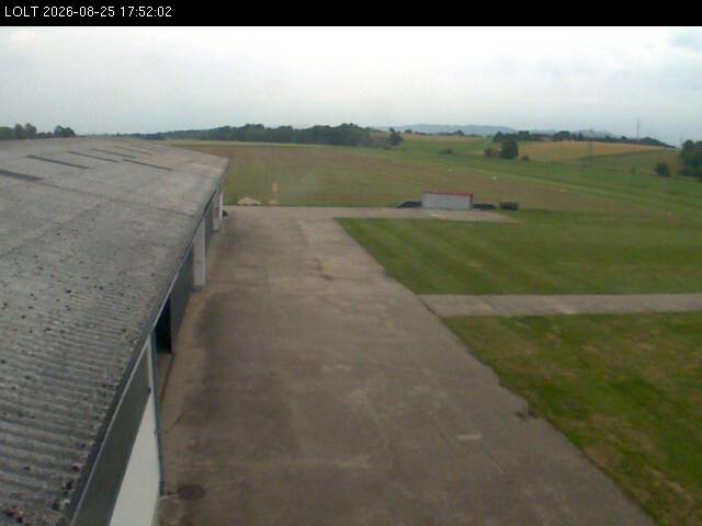 Webcam Seitenstetten: Airfield Seitenstetten - LOLT