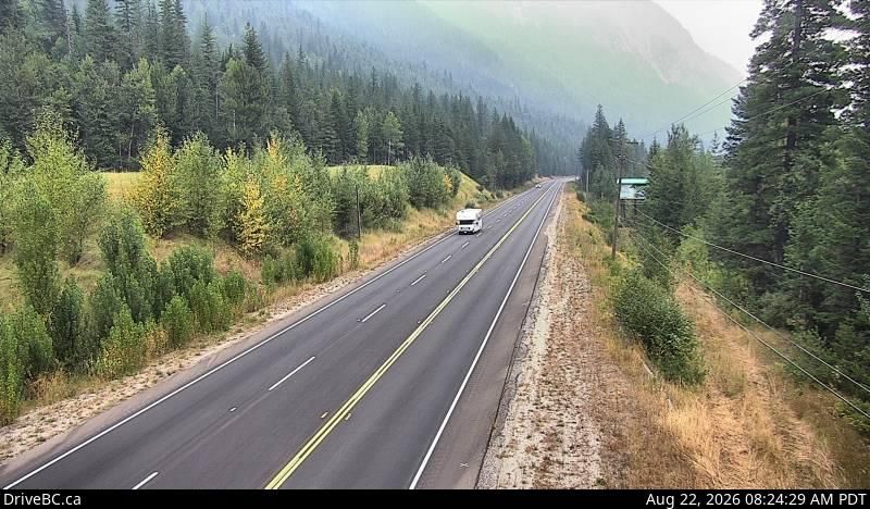 Big Eddy Settlement › East: Hwy 1, about 7 km west of Revelstoke, looking east