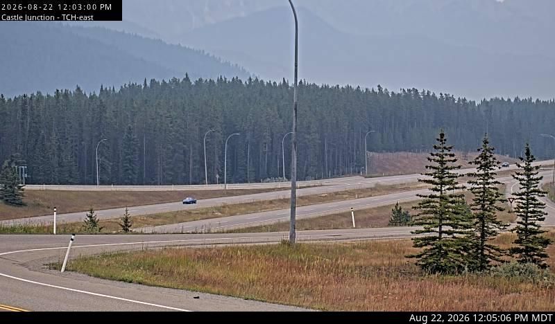 Municipal District of Bighorn › South: Hwy 1, at Hwy 93 South junction, looking south