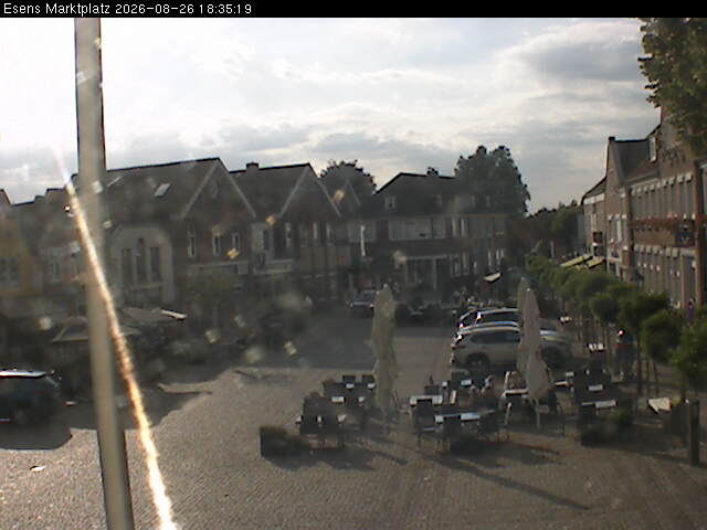 Esens - Webcam Galore