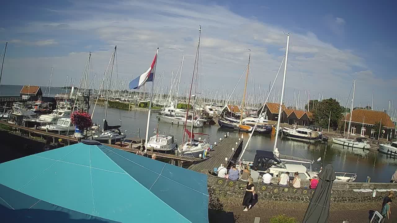 Hindeloopen › North-East: Haven