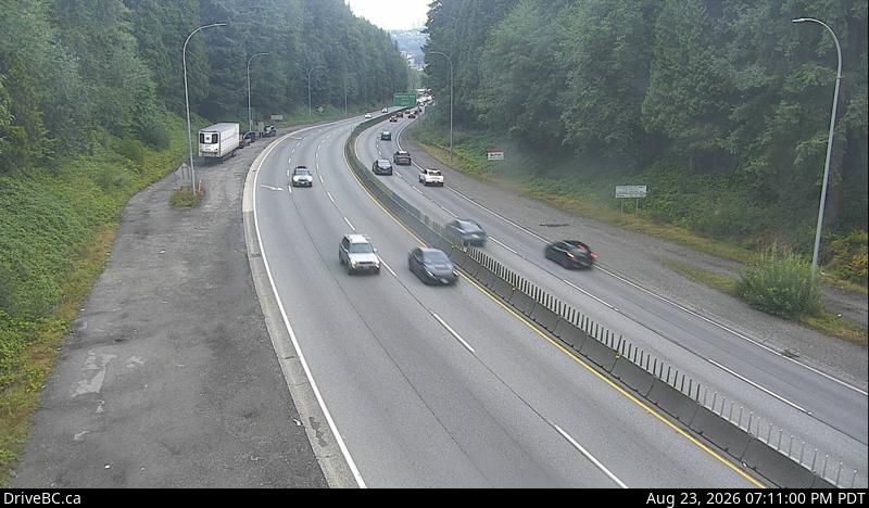 Cedar Village › East: Hwy 1, near Lynn Valley Rd onramp, looking east