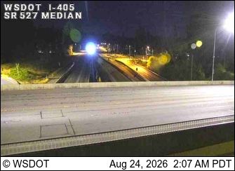 Bothell: I-405 at MP 26.7: SR 527, Median