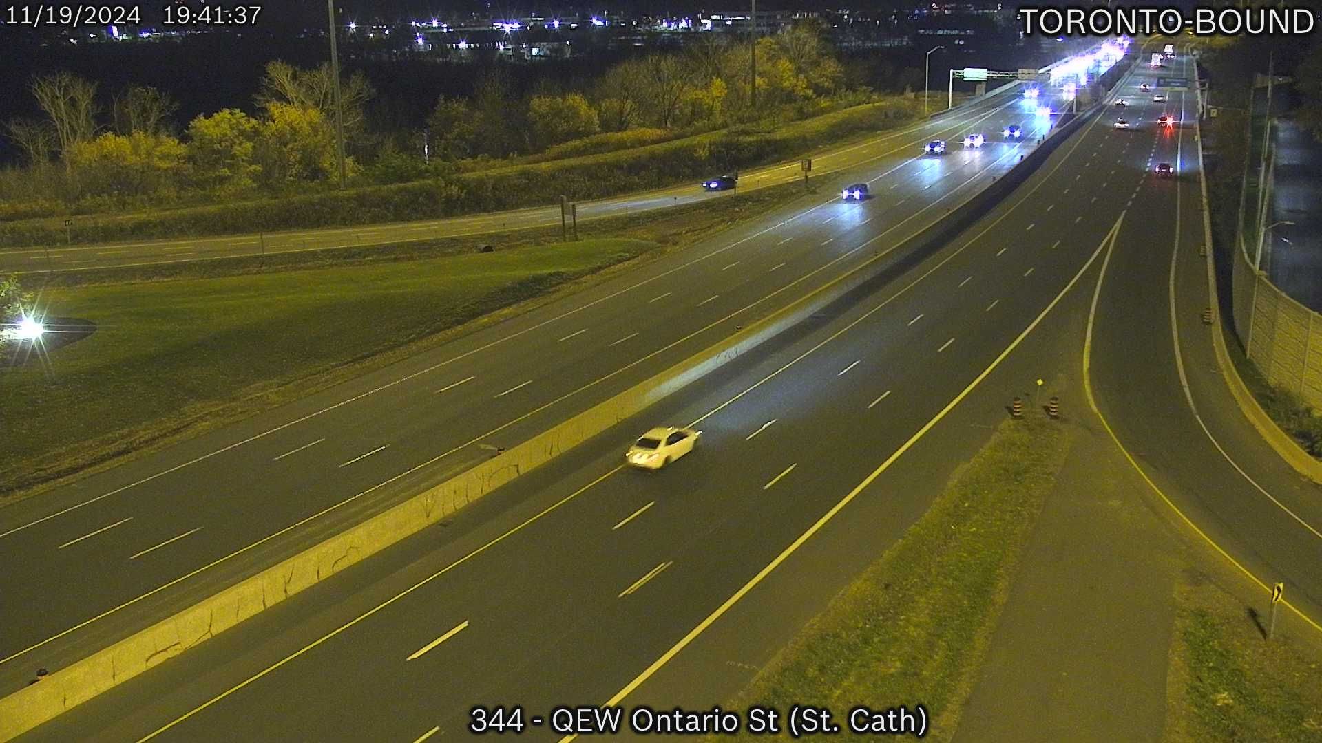 St. Catharines: QEW near - Street