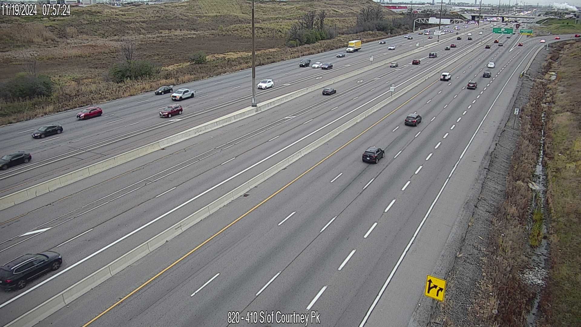 Mississauga: Highway 410 near Courtneypark Drive