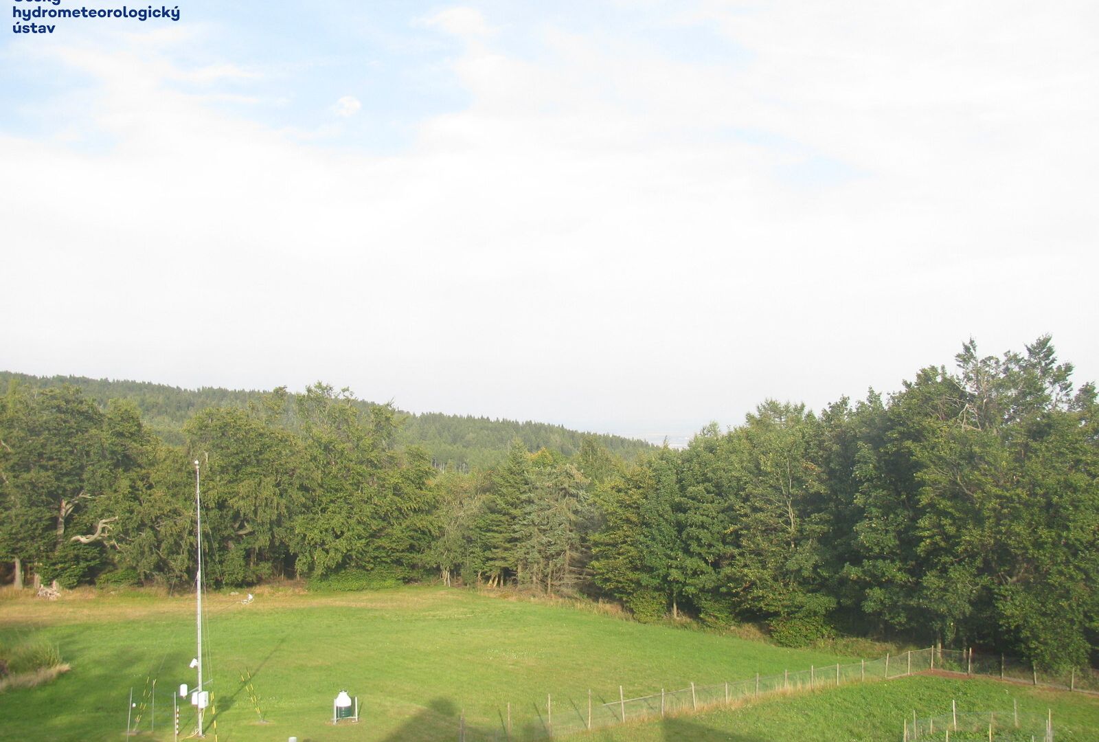 Medenec › East