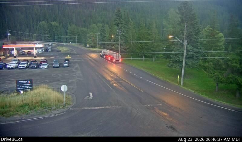 Elkford › East: Hwy 43 at Fording River Road in - looking east