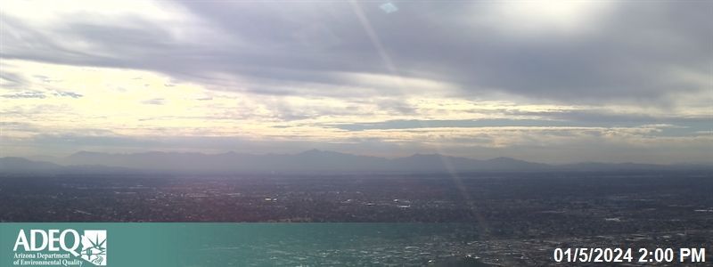 Avondale: Phoenix Estrella Mountains