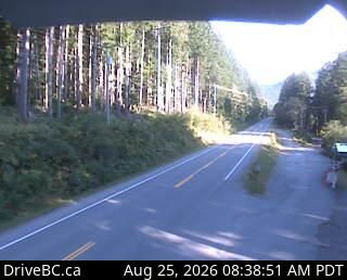 Area B › North: Hwy 19, 31 km north of Campbell River, looking north