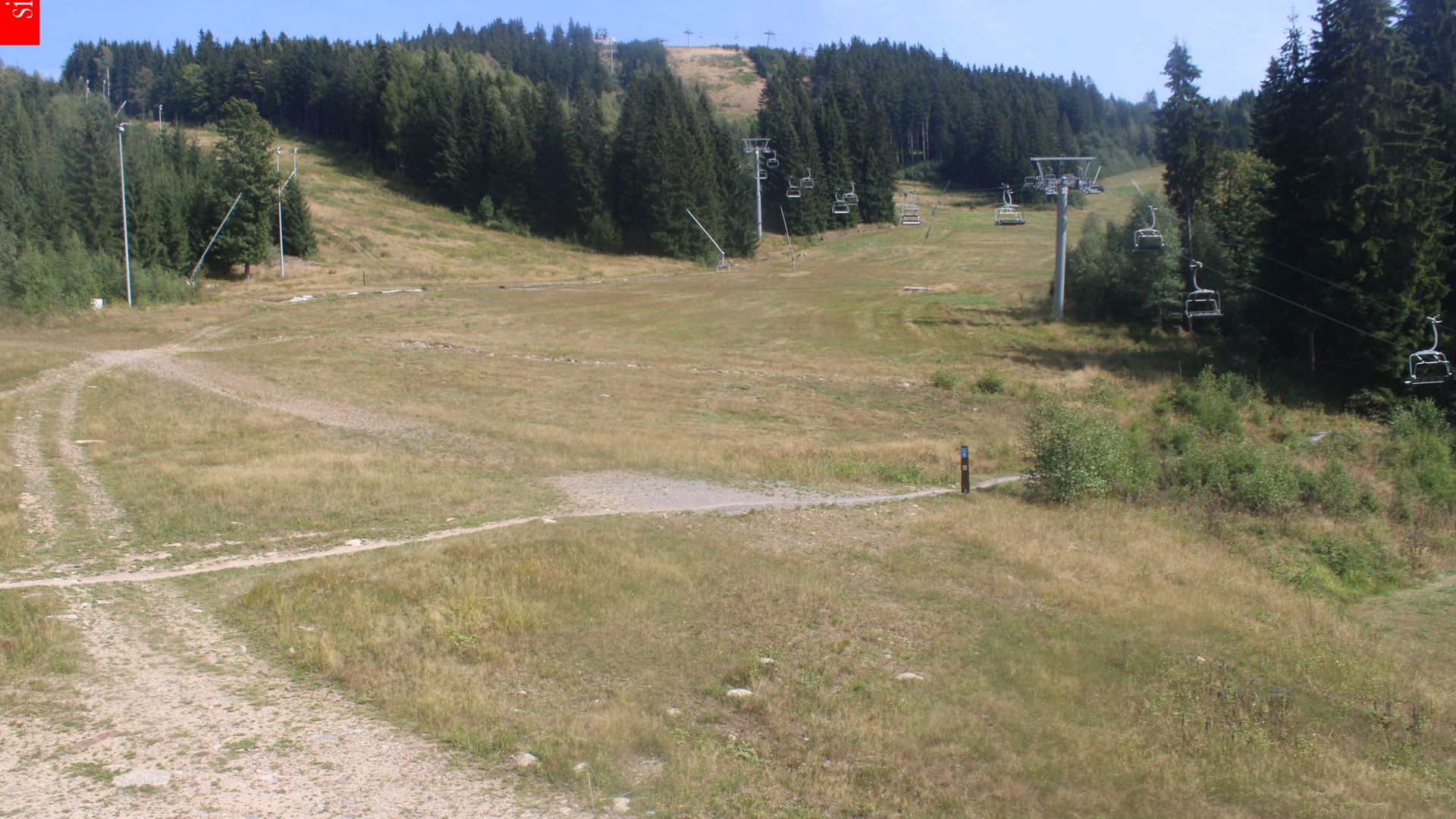 Pstruzi: Skiareál Plešivec