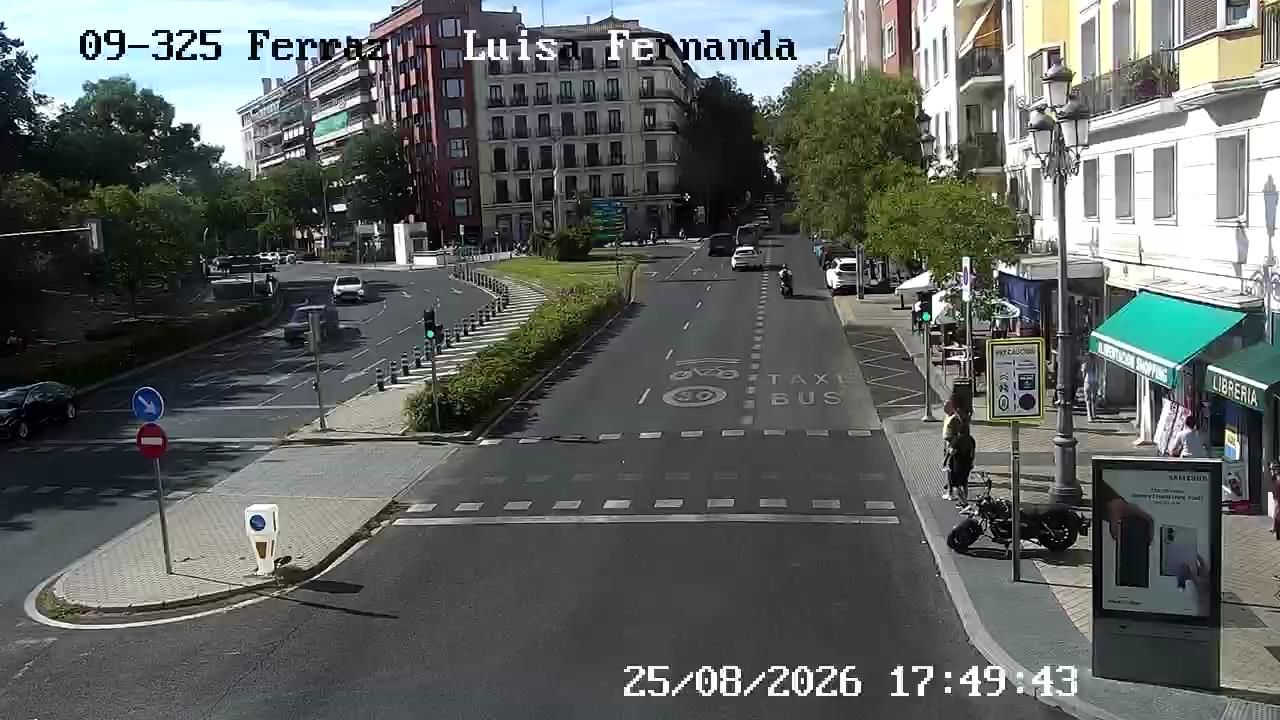Arguelles: PLAZA DE ESPA�A - GRAN VIA