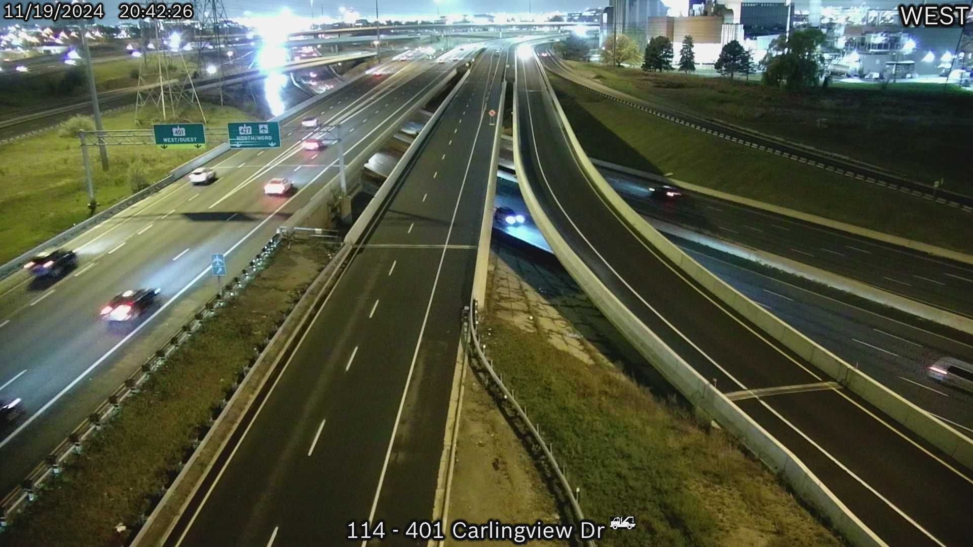 Etobicoke: Highway 401 near Carlingview Drive