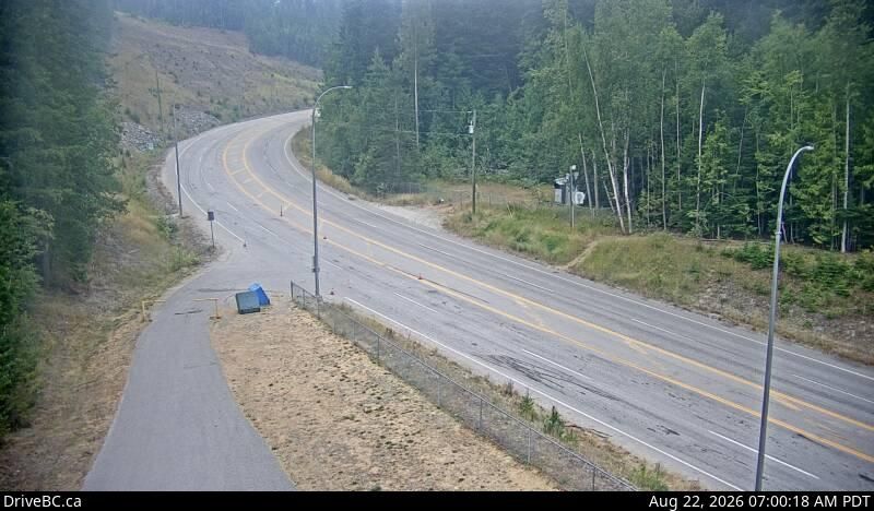 Trout Lake › South: Hwy 23, near the Upper Arrow Lake ferry landing at Galena Bay, looking at middle of lineup