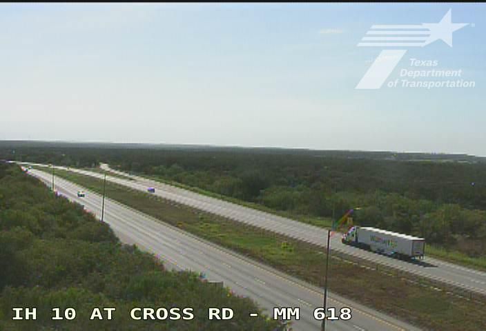 Kingsbury › East: IH 10 at Cross Rd (MM 618)