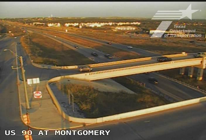 Macdona › West: US 90 at Montgomery