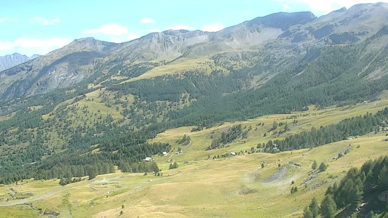 Enchastrayes: Barcelonnette-Vue panoramique