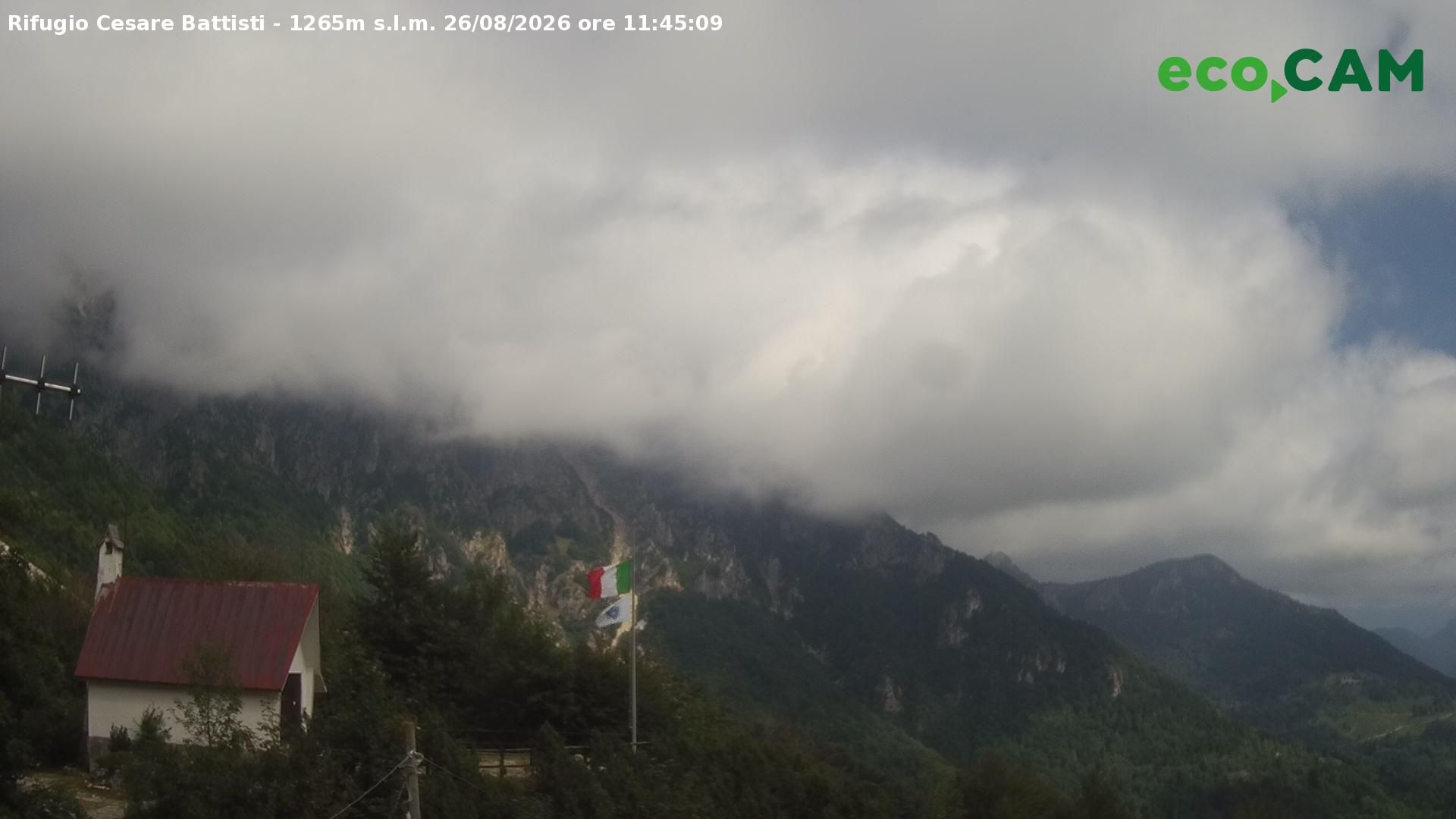 Recoaro Terme: Piccole Dolomiti Rifugio Cesare Battisti