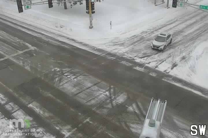 Moorhead: T.H.75 SB @ 12th Ave