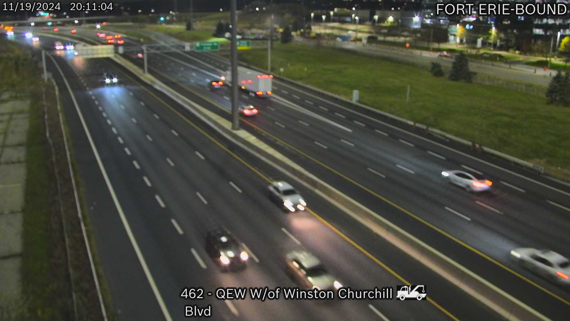 Oakville: QEW west of Winston Churchill Boulevard