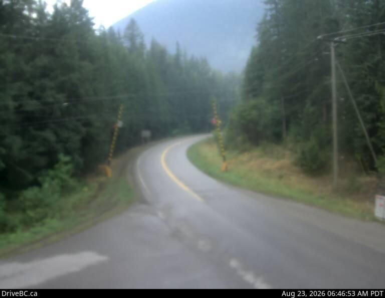 Argenta › South: Hwy 31, at Duncan Lake Rd, about 35 km north of Kaslo, looking south